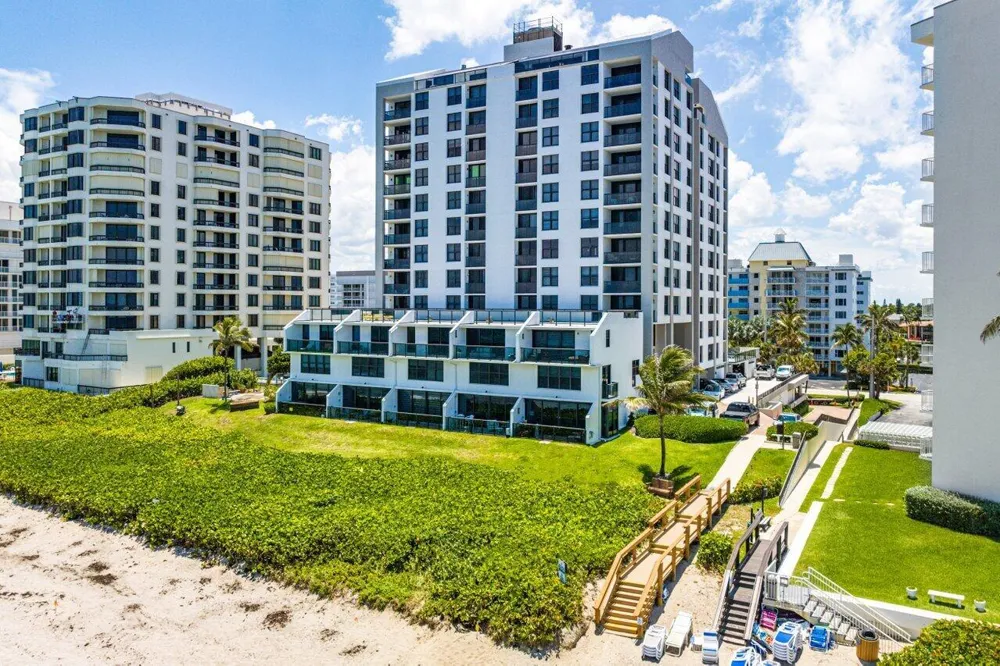 3115 S Ocean Boulevard #104 Highland Beach, FL 33487