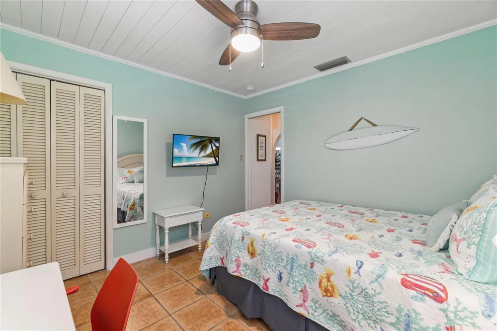 309 E Calzada De Bougainville Marathon, FL 33050