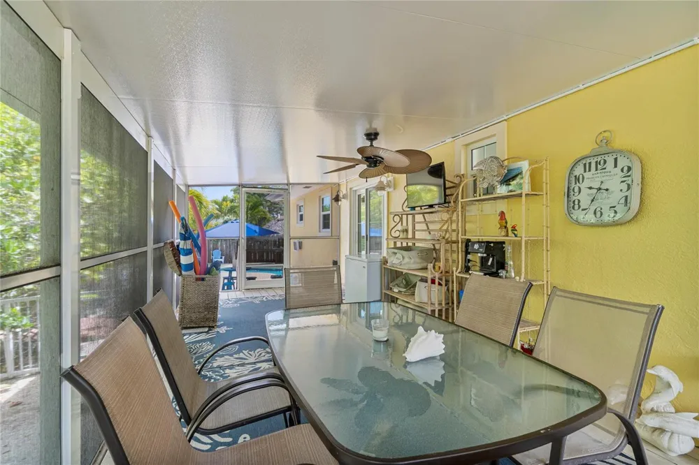 309 E Calzada De Bougainville Marathon, FL 33050