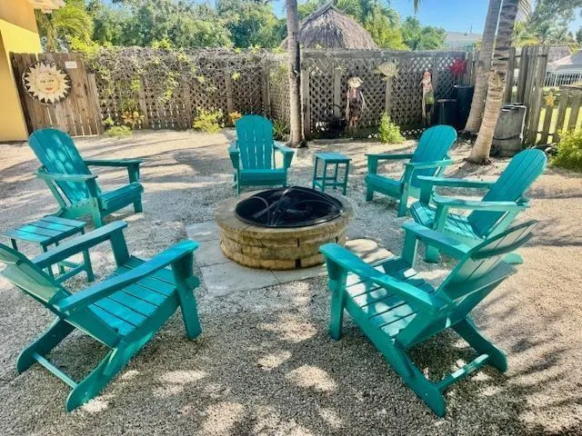 309 E Calzada De Bougainville Marathon, FL 33050