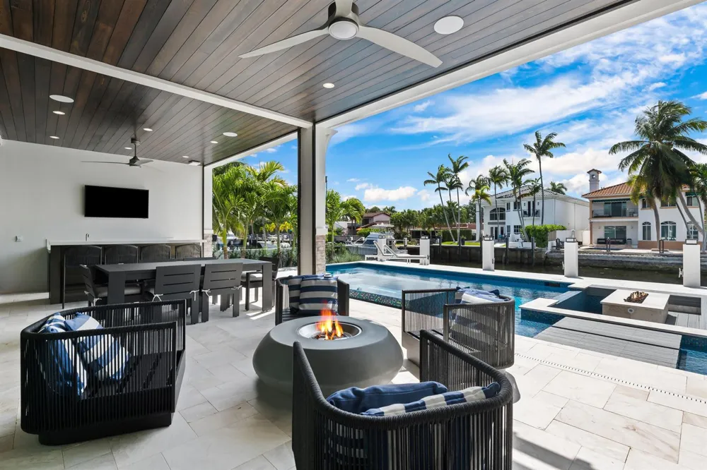 319 Coconut Isle Drive #2 Fort Lauderdale, FL 33301