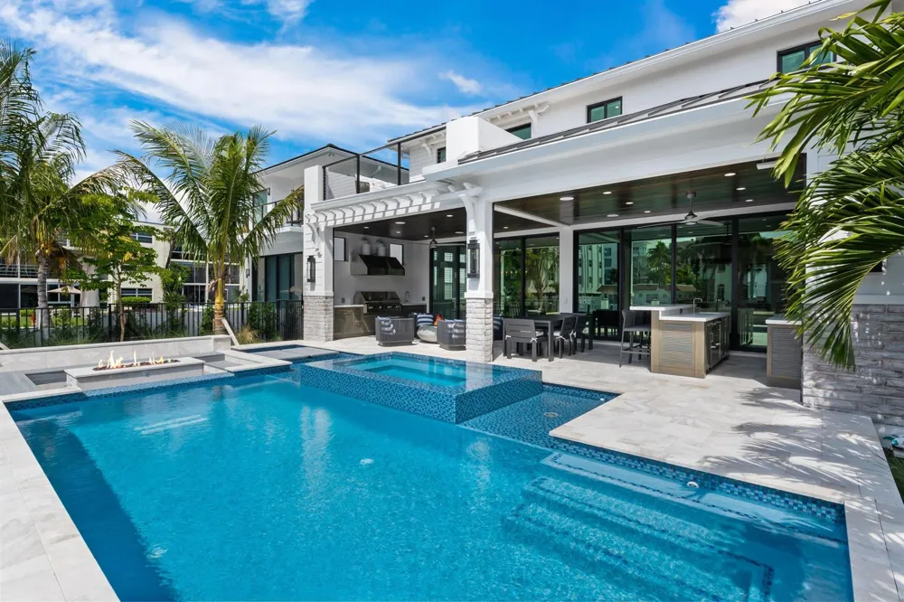 319 Coconut Isle Drive #2 Fort Lauderdale, FL 33301