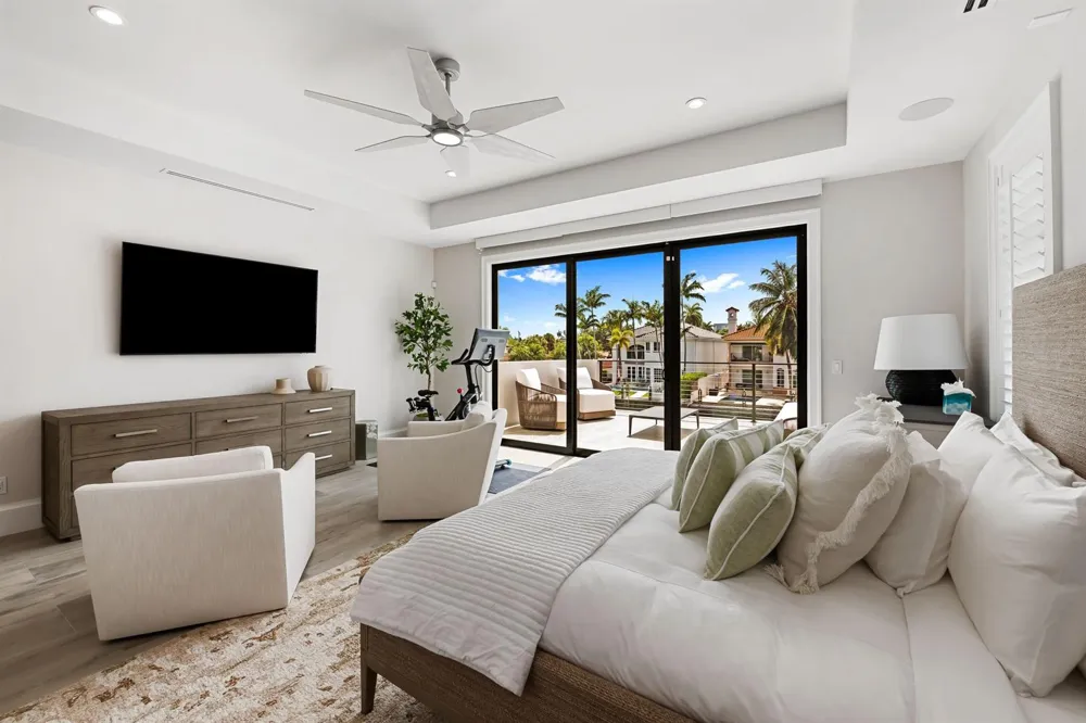 319 Coconut Isle Drive #2 Fort Lauderdale, FL 33301