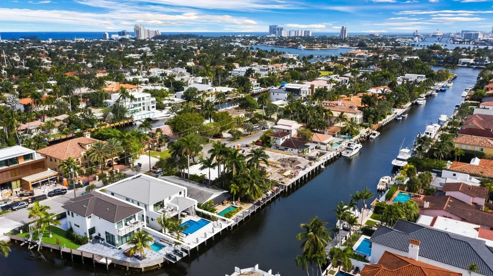 319 Coconut Isle Drive #2 Fort Lauderdale, FL 33301