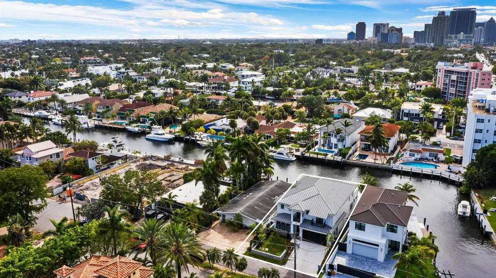 319 Coconut Isle Drive #2 Fort Lauderdale, FL 33301