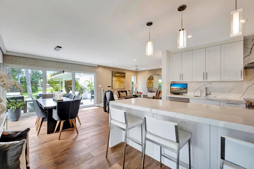 1212 Hillsboro Mile #20 Hillsboro Beach, FL 33062