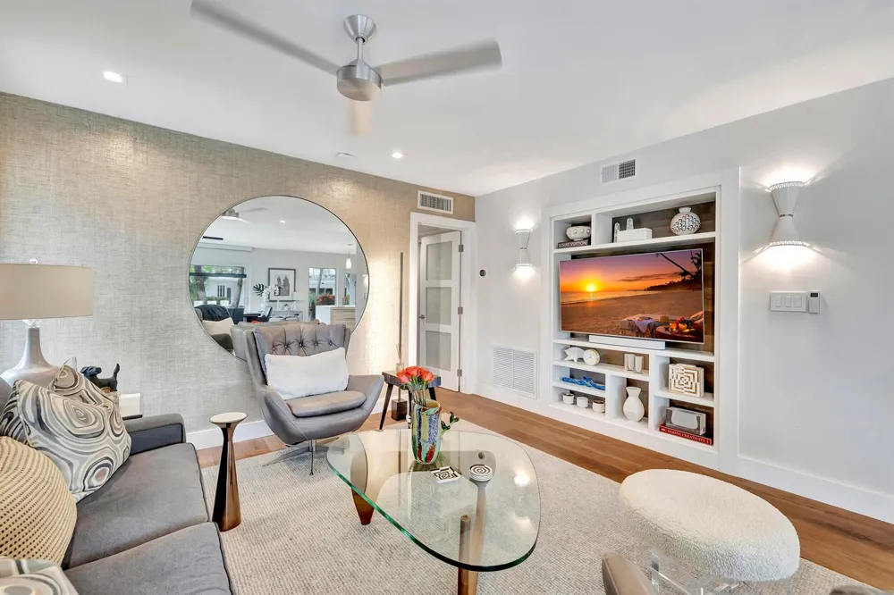 1212 Hillsboro Mile #20 Hillsboro Beach, FL 33062