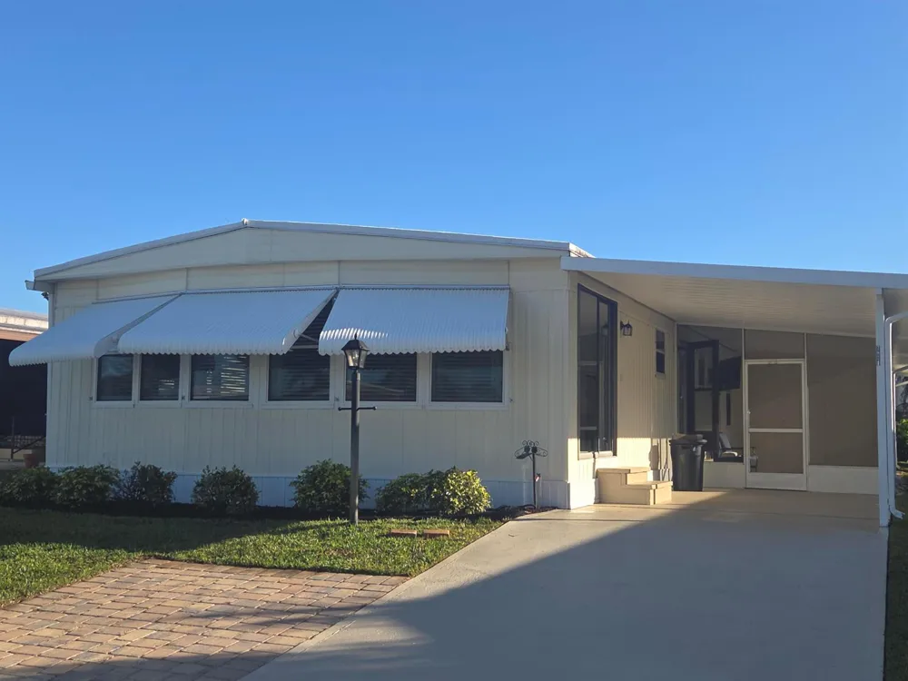 7871 SE Shenandoah Drive Hobe Sound, FL 33455