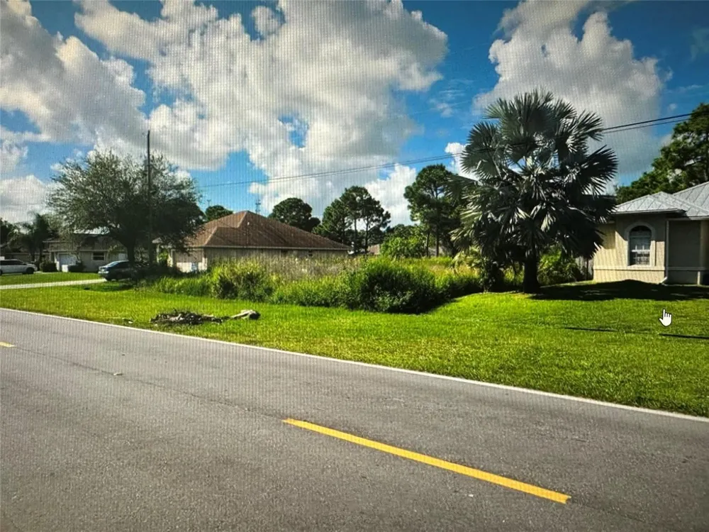 2042 SW Savage Boulevard Port St. Lucie, FL 34953