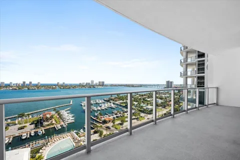 220 Lake Shore Drive #1706