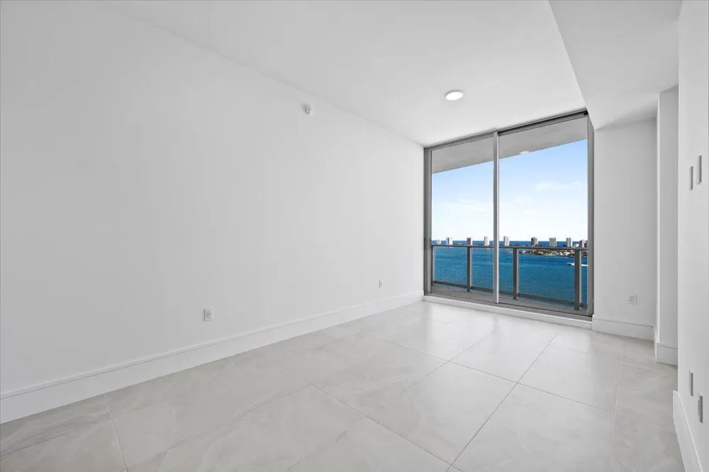 220 Lake Shore Drive #1706 Lake Park, FL 33403