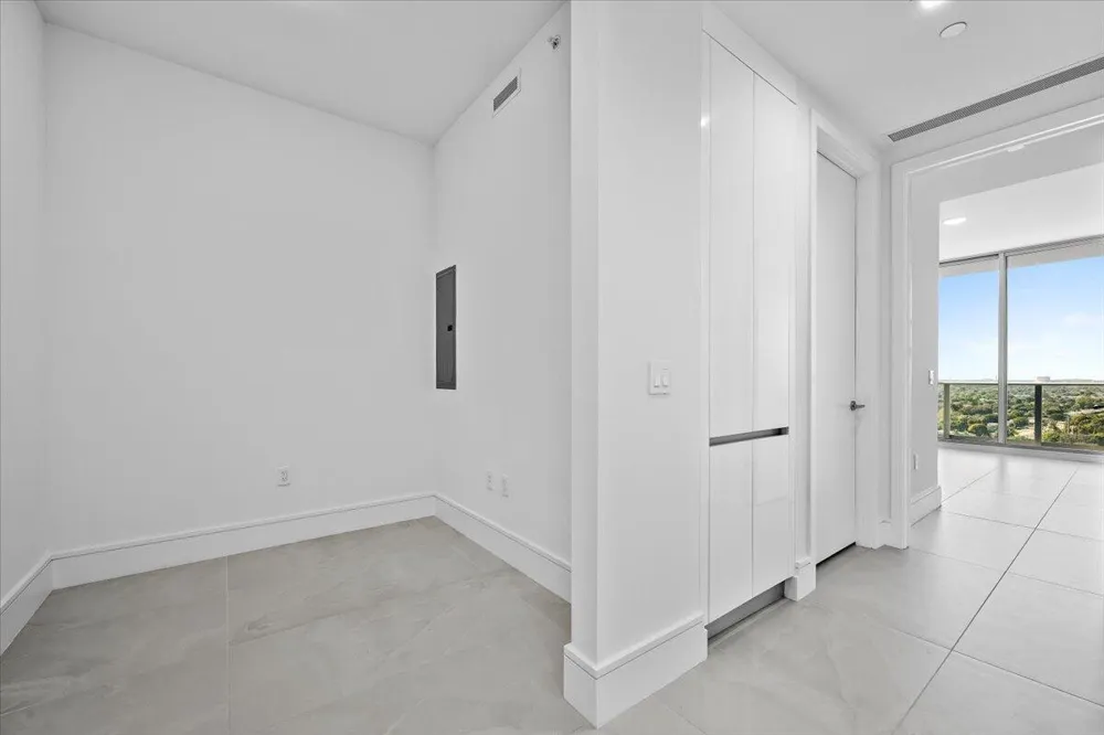 220 Lake Shore Drive #1706 Lake Park, FL 33403