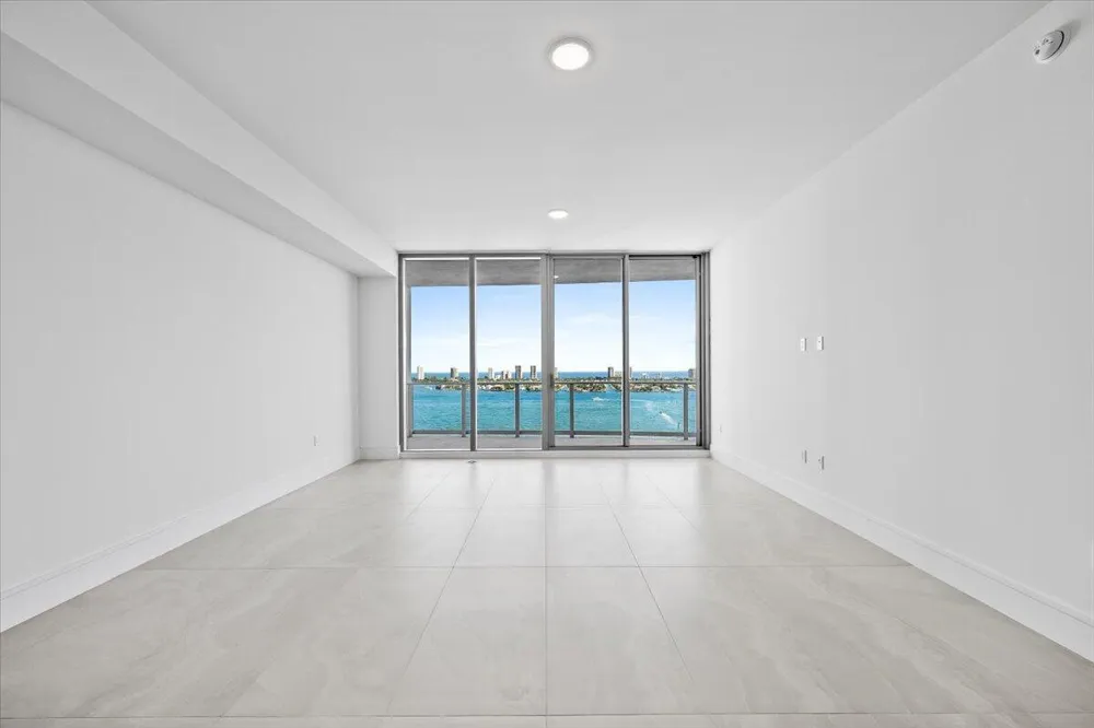 220 Lake Shore Drive #1706 Lake Park, FL 33403