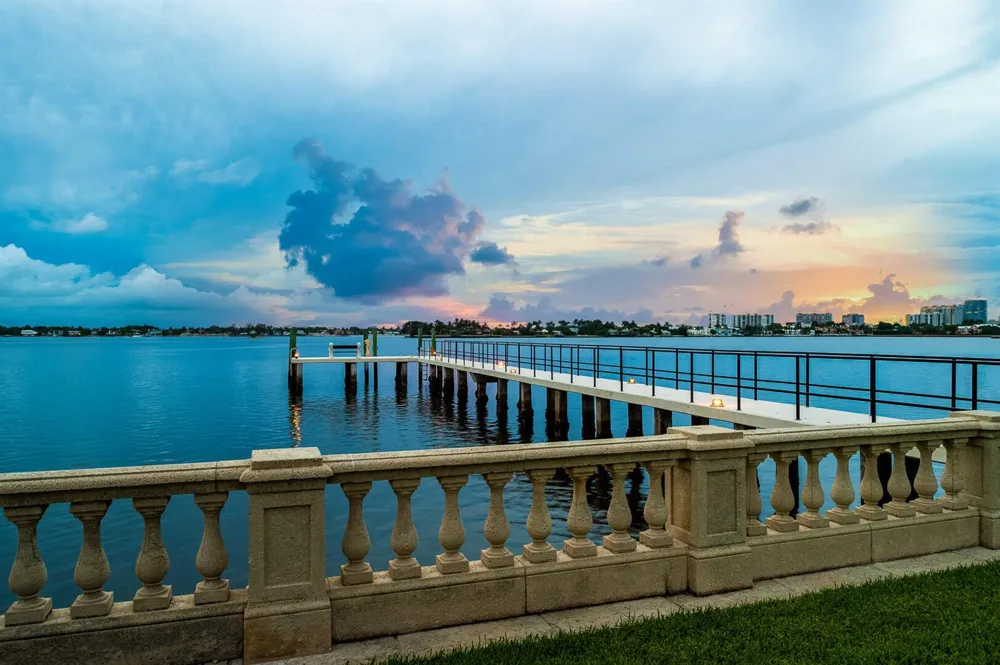 790 S County Road Palm Beach, FL 33480