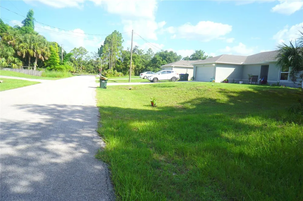 4253 Goldfair Lane North Port, FL 34288