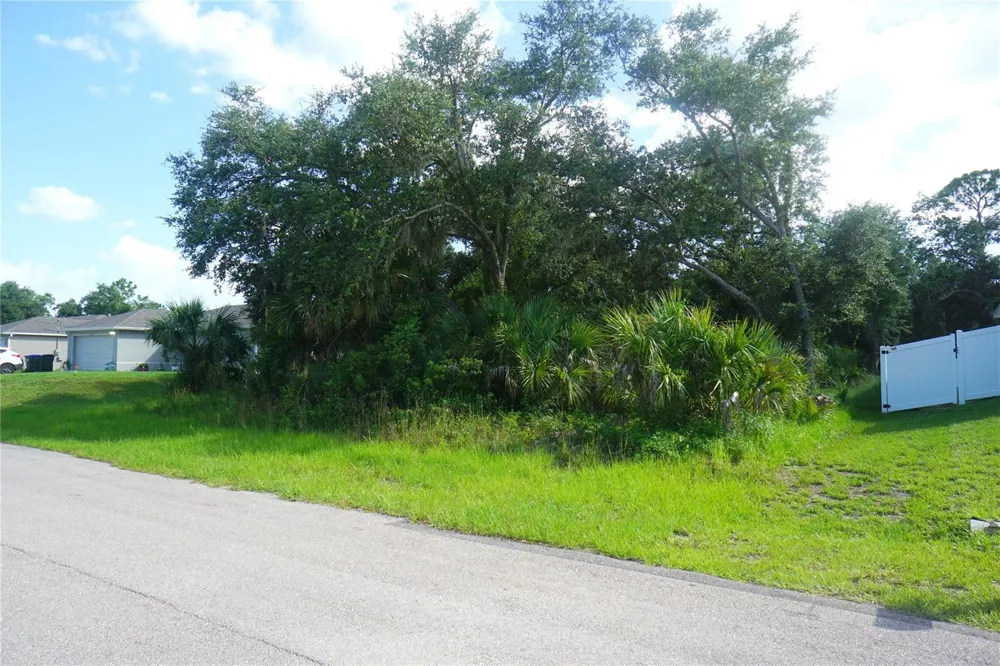 4253 Goldfair Lane North Port, FL 34288
