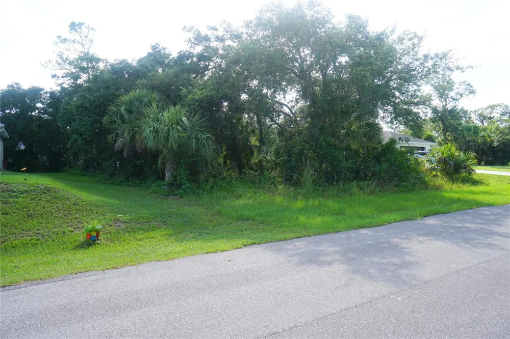 4253 Goldfair Lane North Port, FL 34288