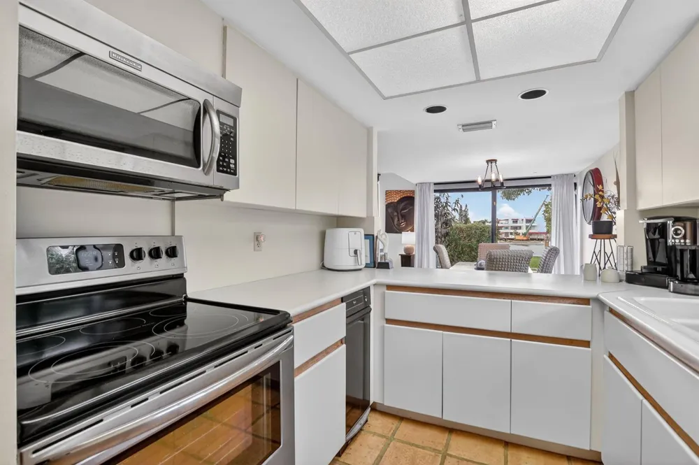 1111 George Bush Boulevard #L Delray Beach, FL 33483