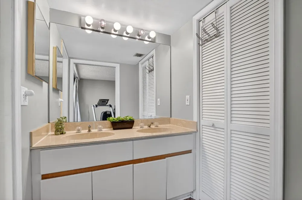 1111 George Bush Boulevard #L Delray Beach, FL 33483