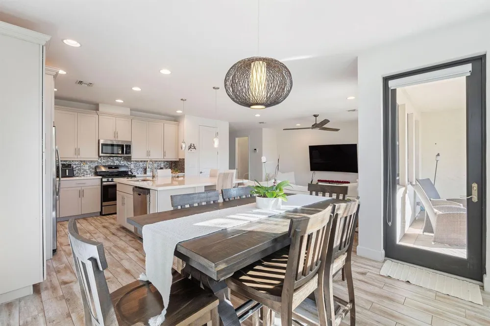 12512 NW 32 Manor #3 Sunrise, FL 33323