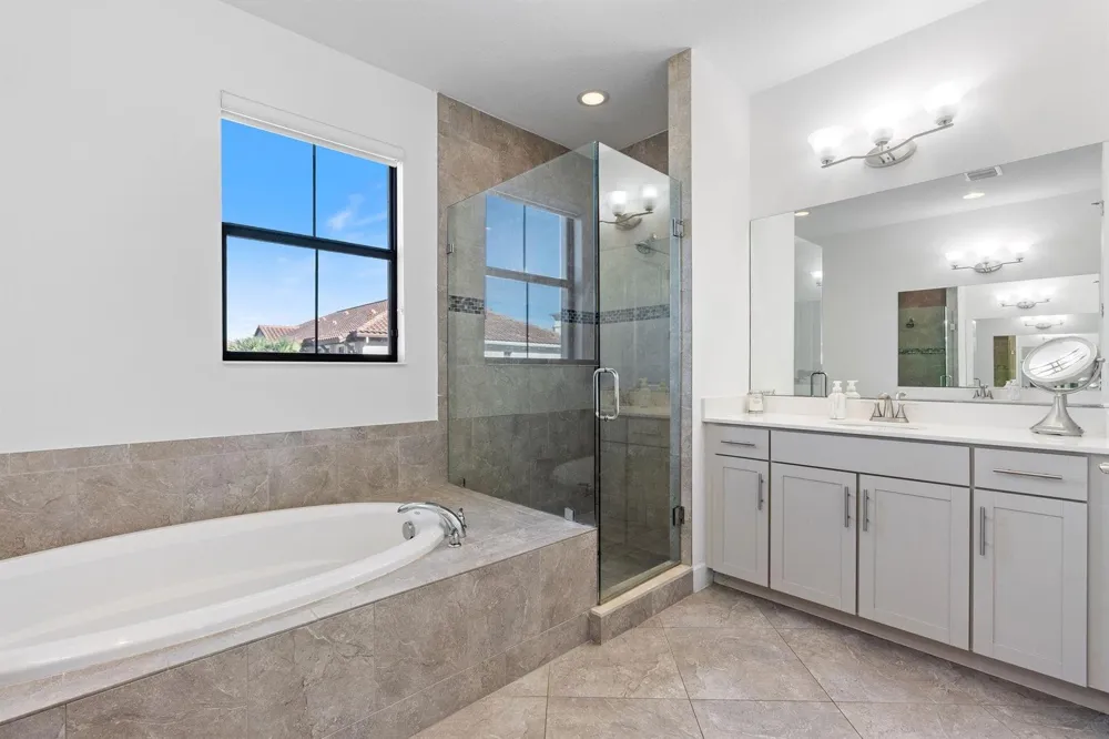 12512 NW 32 Manor #3 Sunrise, FL 33323