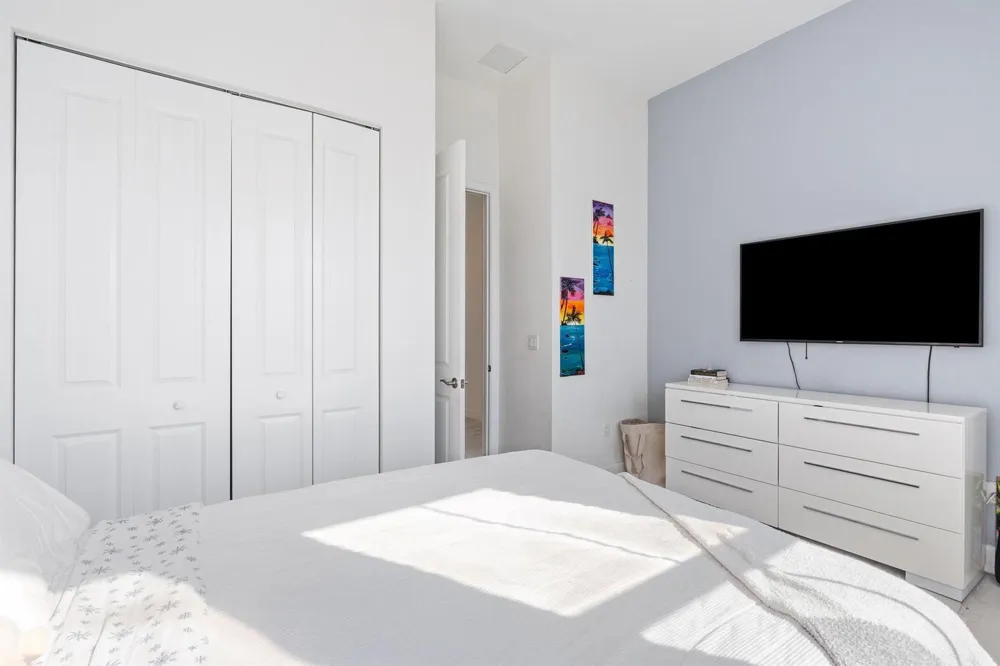 12512 NW 32 Manor #3 Sunrise, FL 33323