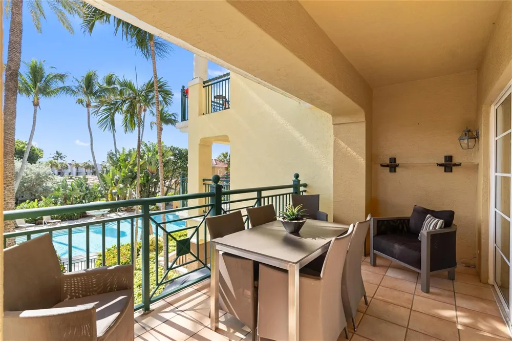 1228 Hillsboro Mile #202 Hillsboro Beach, FL 33062