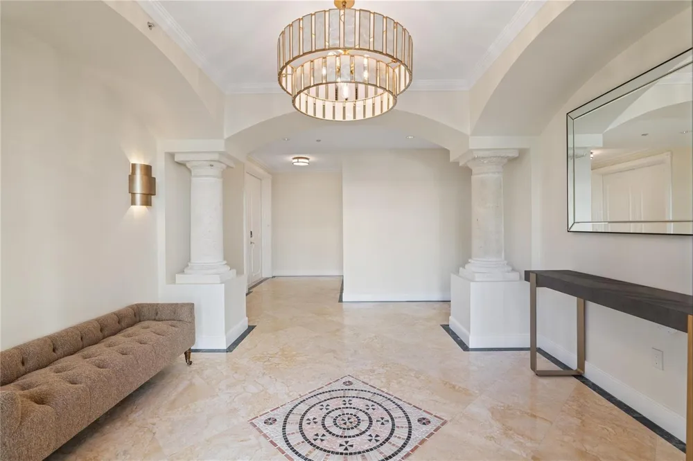 1228 Hillsboro Mile #202 Hillsboro Beach, FL 33062