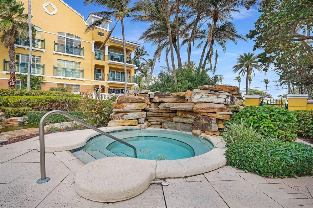 1228 Hillsboro Mile #202 Hillsboro Beach, FL 33062