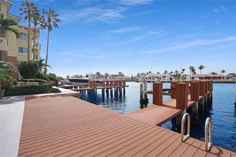 1228 Hillsboro Mile #202 Hillsboro Beach, FL 33062