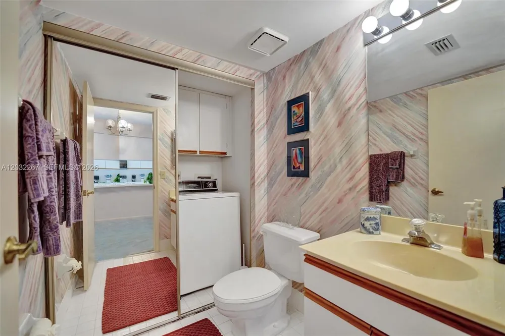 11100 SW 15th Mnr Davie, FL 33324