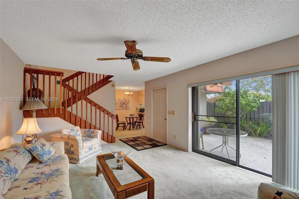 11100 SW 15th Mnr Davie, FL 33324