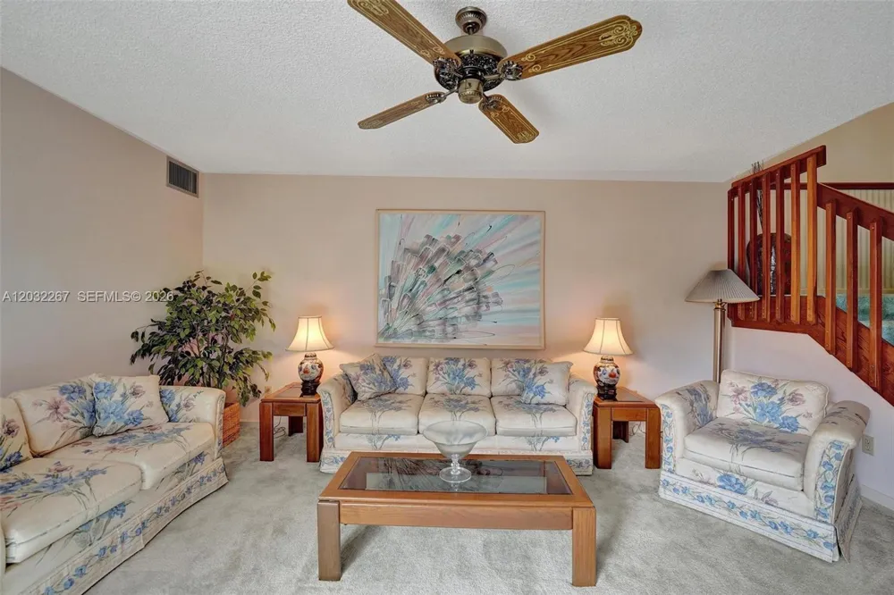11100 SW 15th Mnr Davie, FL 33324