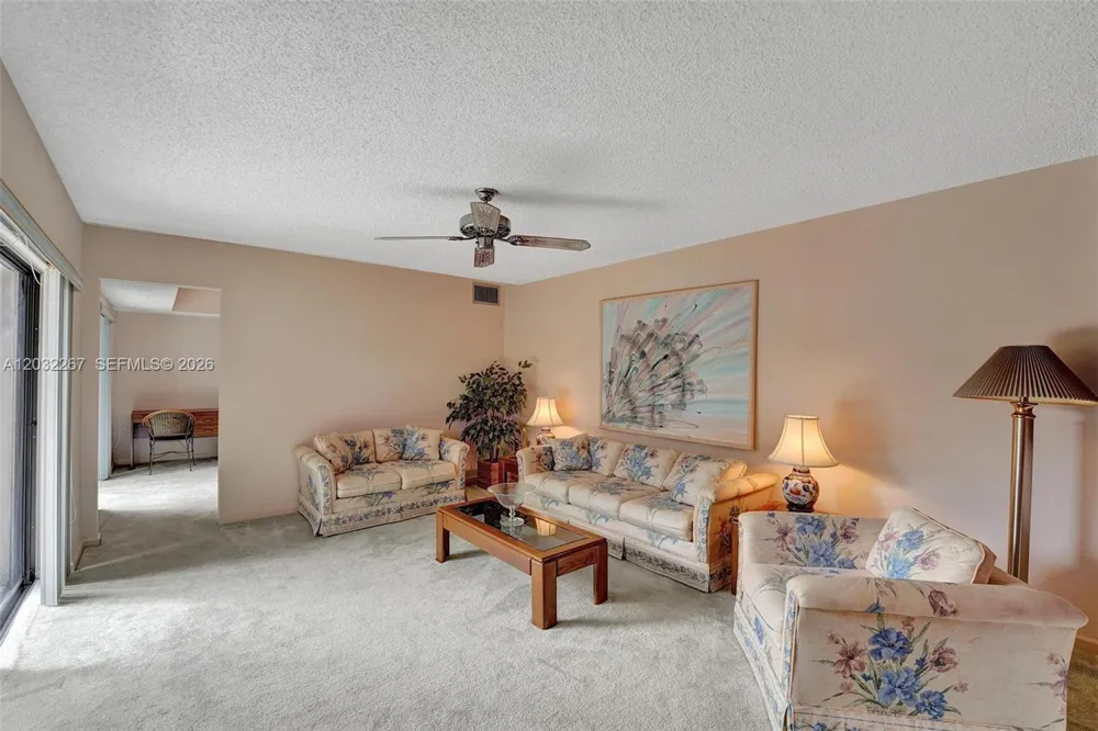 11100 SW 15th Mnr Davie, FL 33324