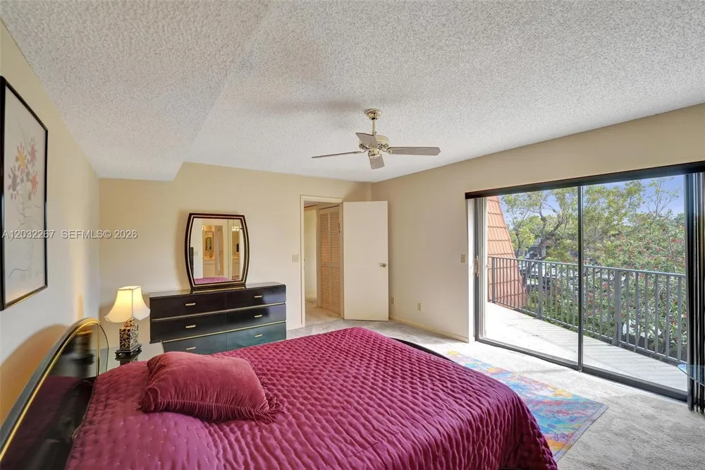 11100 SW 15th Mnr Davie, FL 33324
