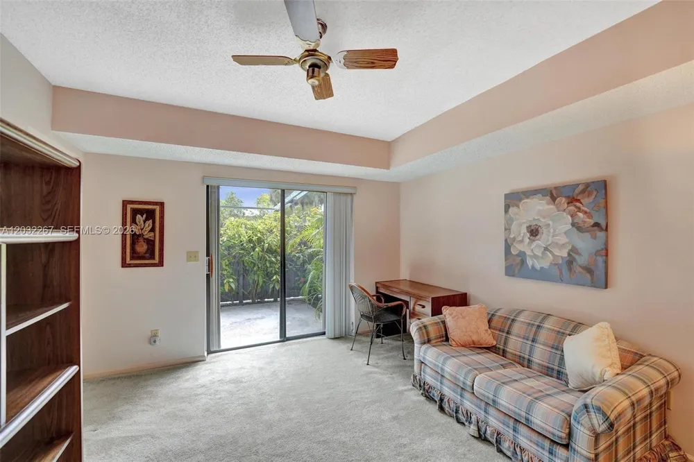 11100 SW 15th Mnr Davie, FL 33324