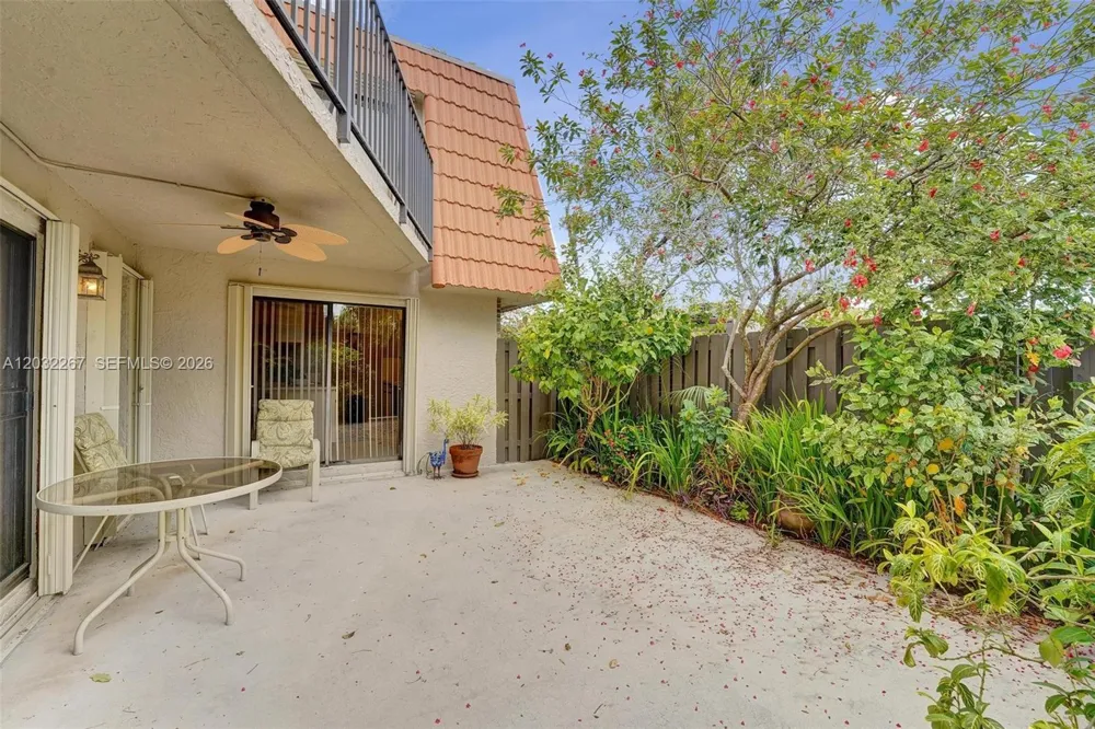11100 SW 15th Mnr Davie, FL 33324