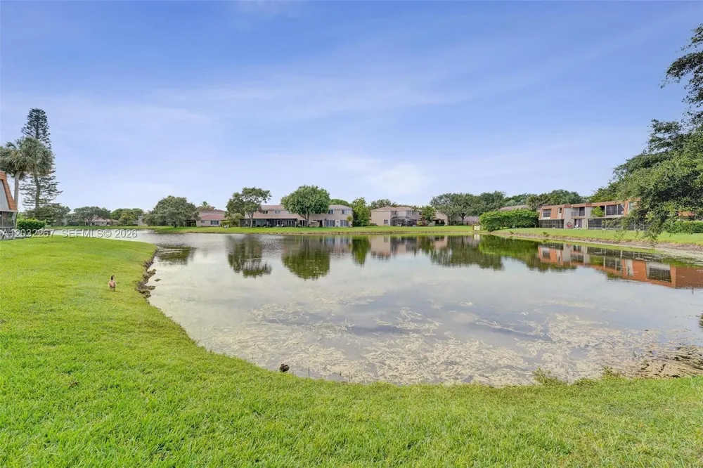 11100 SW 15th Mnr Davie, FL 33324