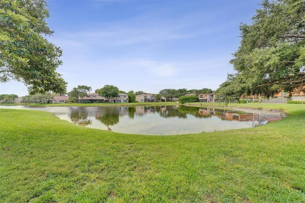 11100 SW 15th Mnr Davie, FL 33324