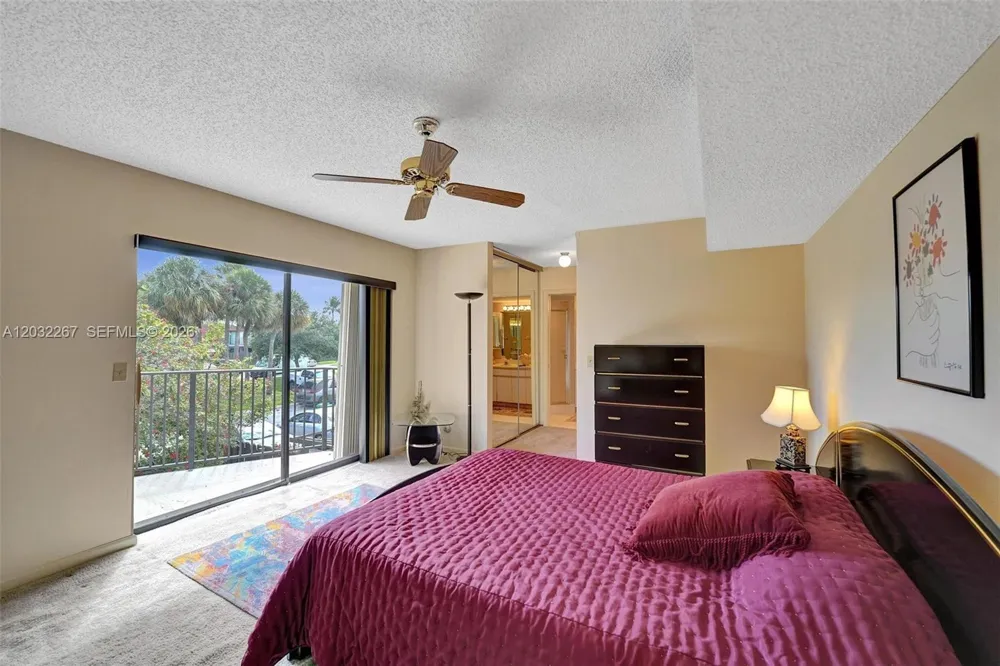 11100 SW 15th Mnr Davie, FL 33324
