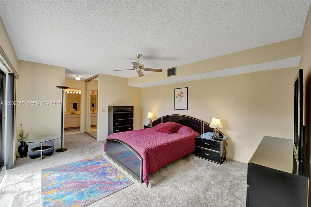 11100 SW 15th Mnr Davie, FL 33324