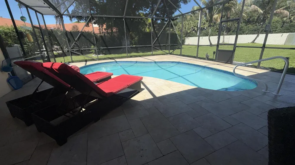 9050 Cypress Hollow Drive Palm Beach Gardens, FL 33418