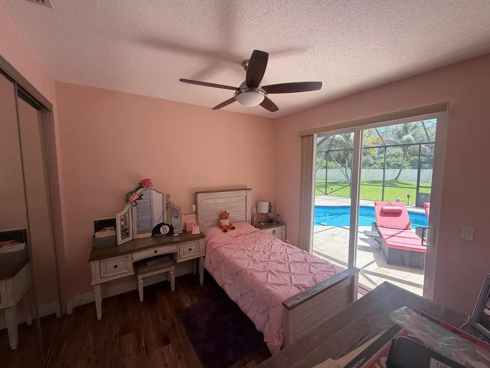 9050 Cypress Hollow Drive Palm Beach Gardens, FL 33418