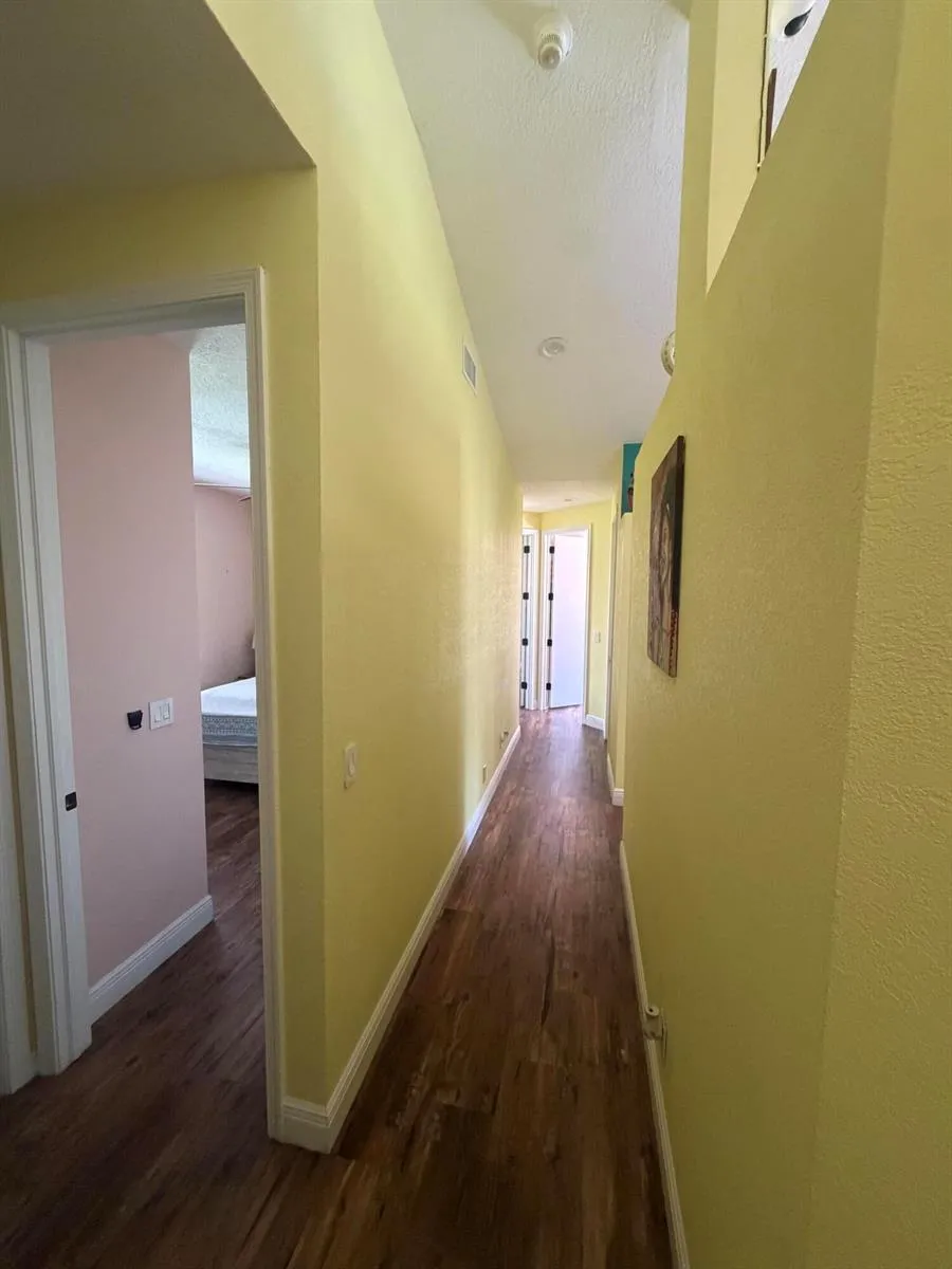 9050 Cypress Hollow Drive Palm Beach Gardens, FL 33418