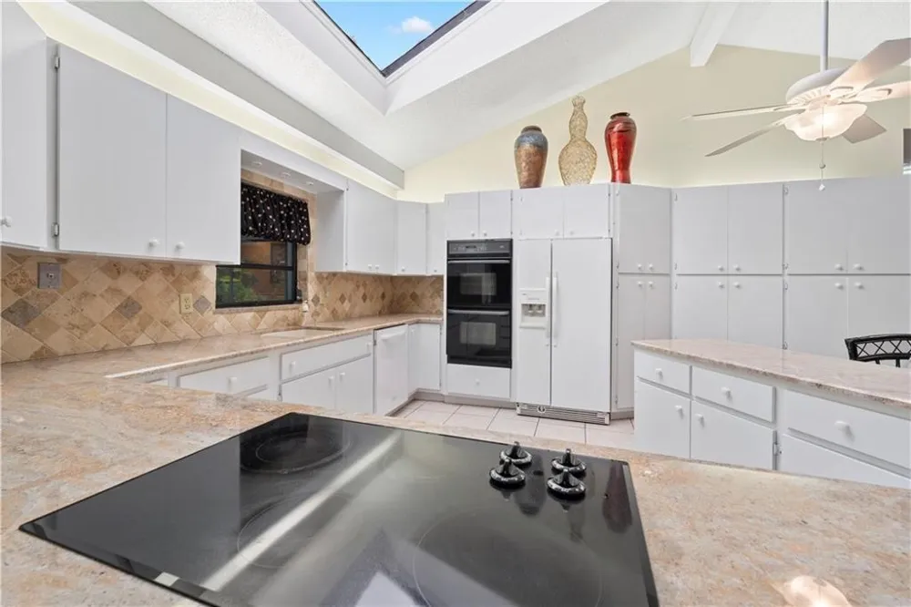 1330 Shorewinds Lane Vero Beach, FL 32963