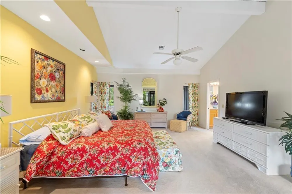 1330 Shorewinds Lane Vero Beach, FL 32963