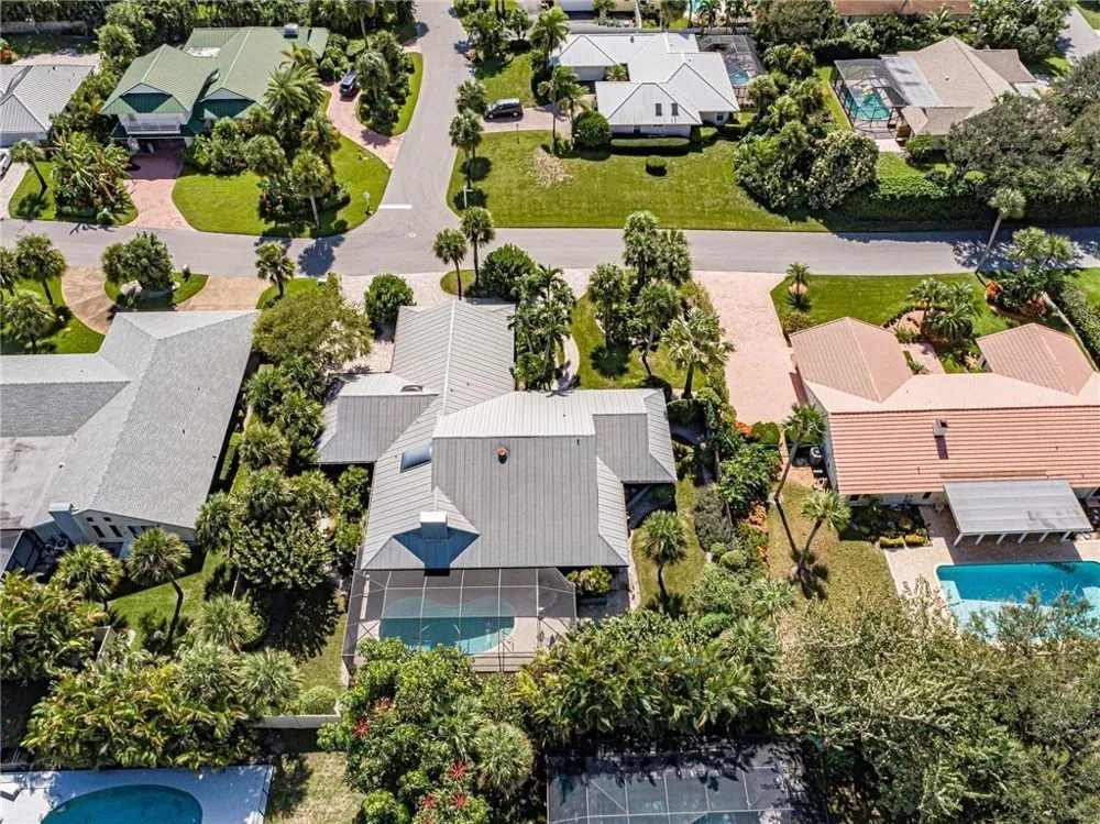 1330 Shorewinds Lane Vero Beach, FL 32963