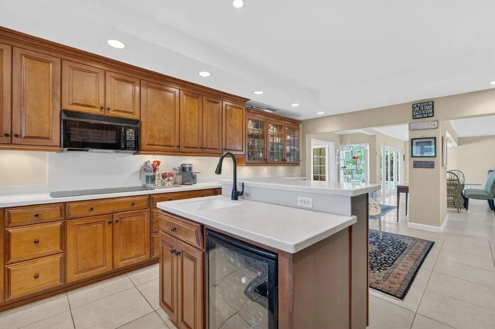 2871 NE 26th Court Fort Lauderdale, FL 33306