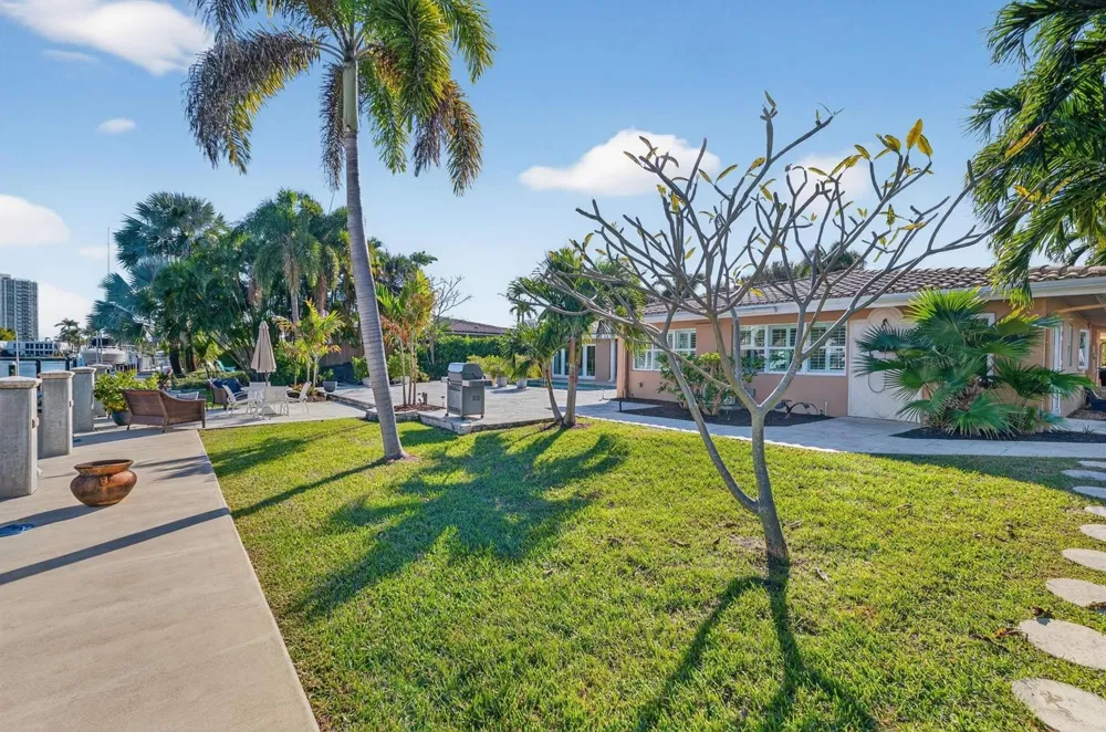 2871 NE 26th Court Fort Lauderdale, FL 33306