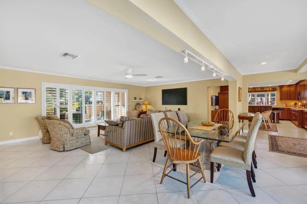 2871 NE 26th Court Fort Lauderdale, FL 33306